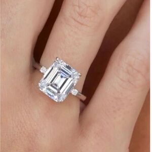 Savvy Cie Sterling Silver Emerald Cut White CZ Ring Sz 7 New